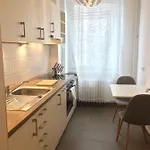 佩特里科奇城市公寓 *